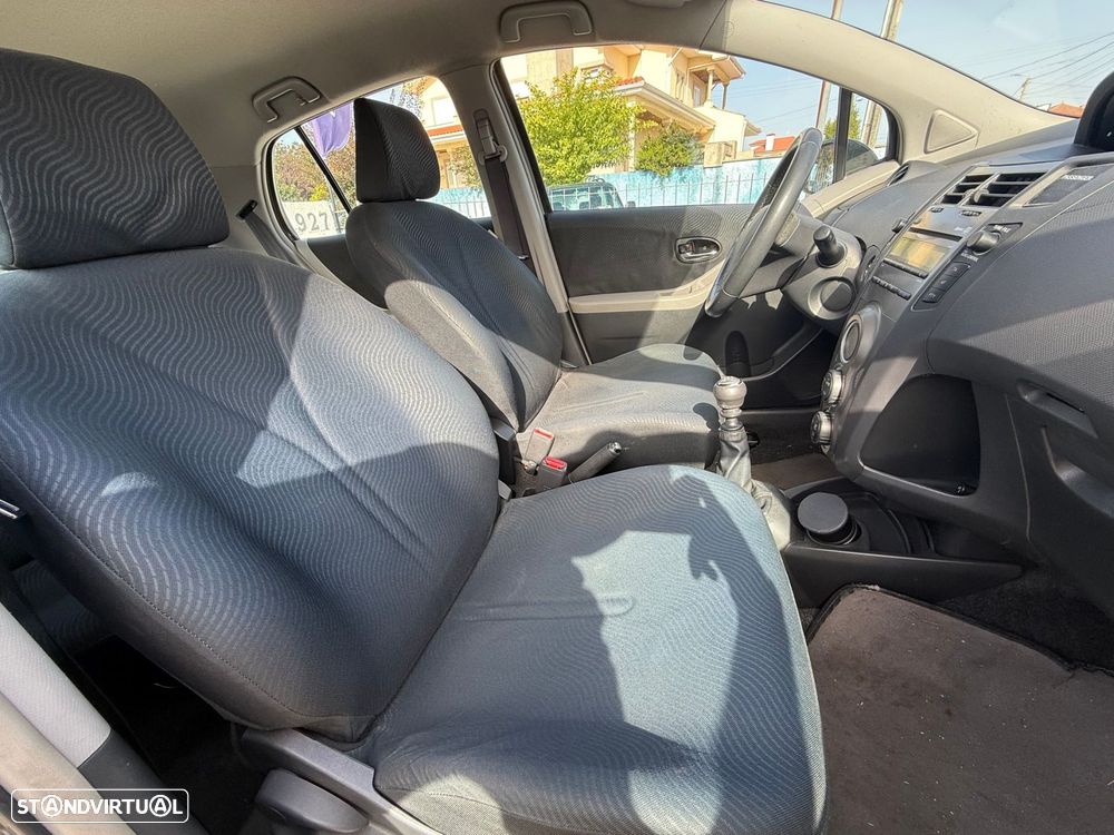 Toyota Yaris 1.4 D-4D AC - 15