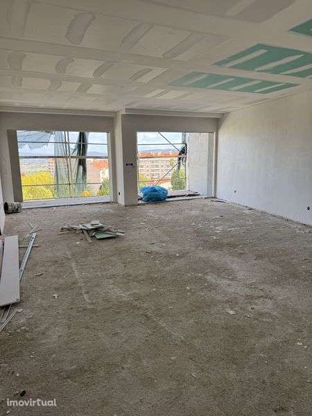 Apartamento T3 novo em condominio privado com piscina - Grande imagem: 3/8