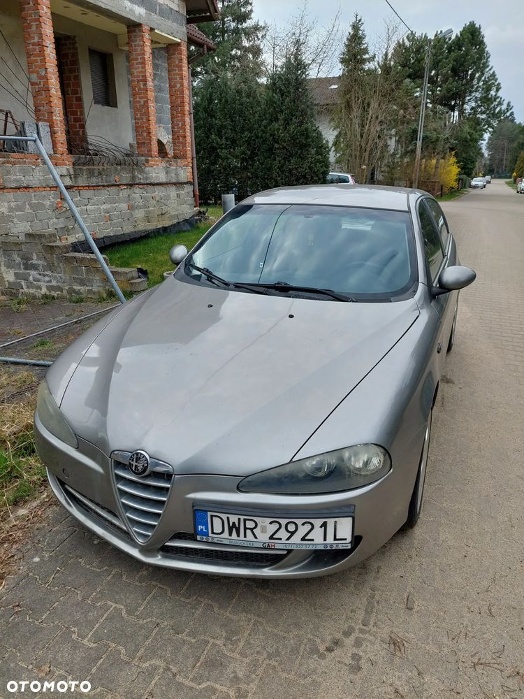 Alfa Romeo 147 1.6 Twin Spark Sportiva - 1