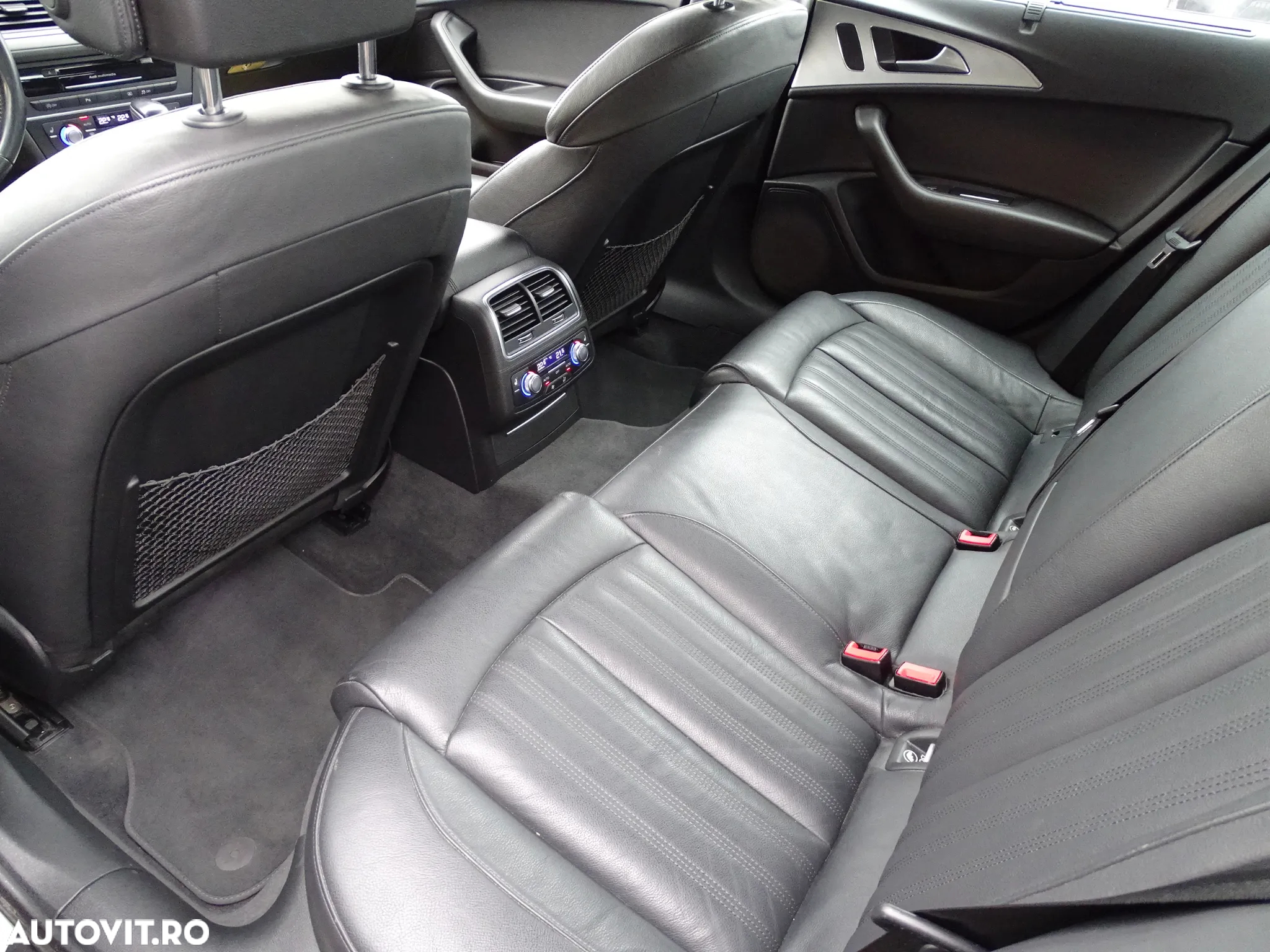 Audi A6 2.0 TDI Ultra S tronic - 13