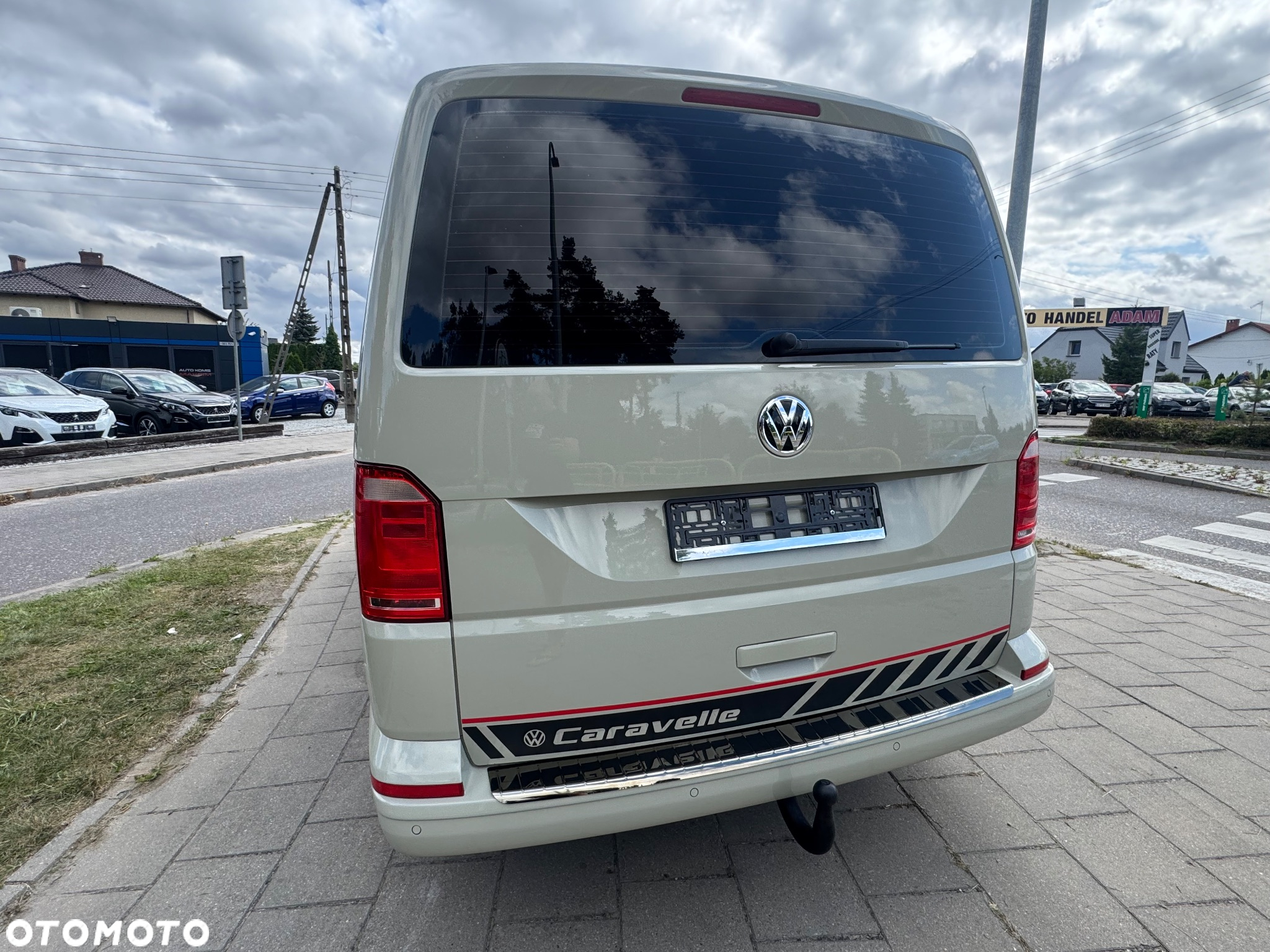 Volkswagen Caravelle 2.0 TDI L1 Highline - 8