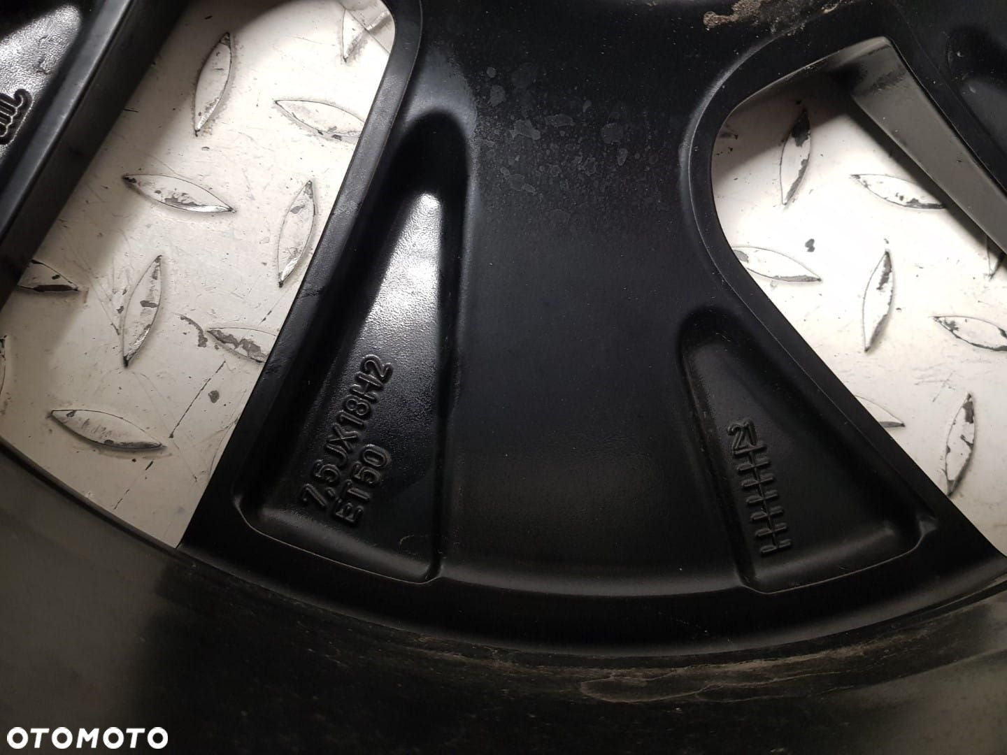ŁADNA FELGA ALUMINIOWA ALUFELGA VW ID.3 ID3  18 x 7,5j  5x112 ET50 10A 10A602025G - 7