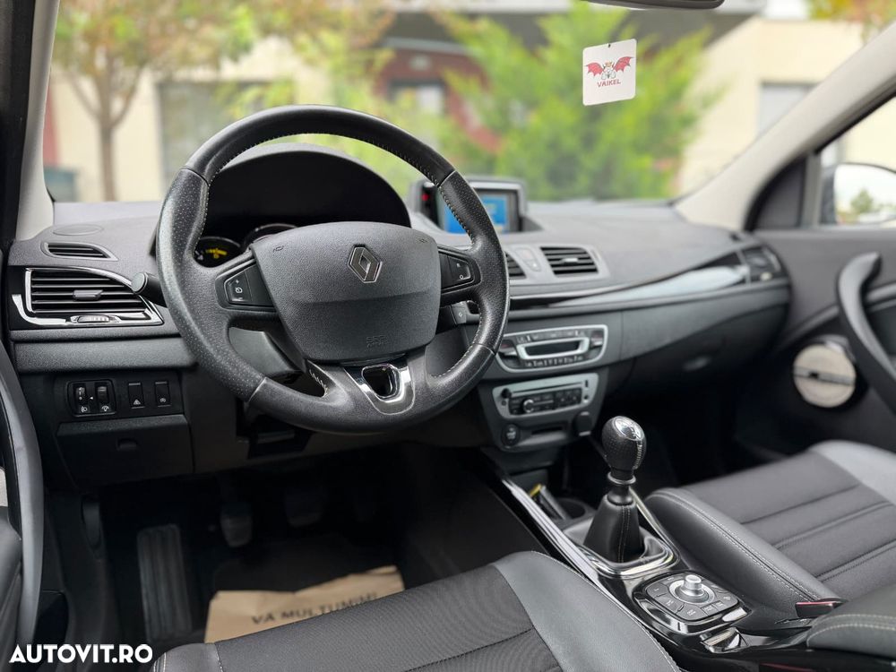 Renault Megane ENERGY dCi 110 Start & Stop Bose Edition - 7