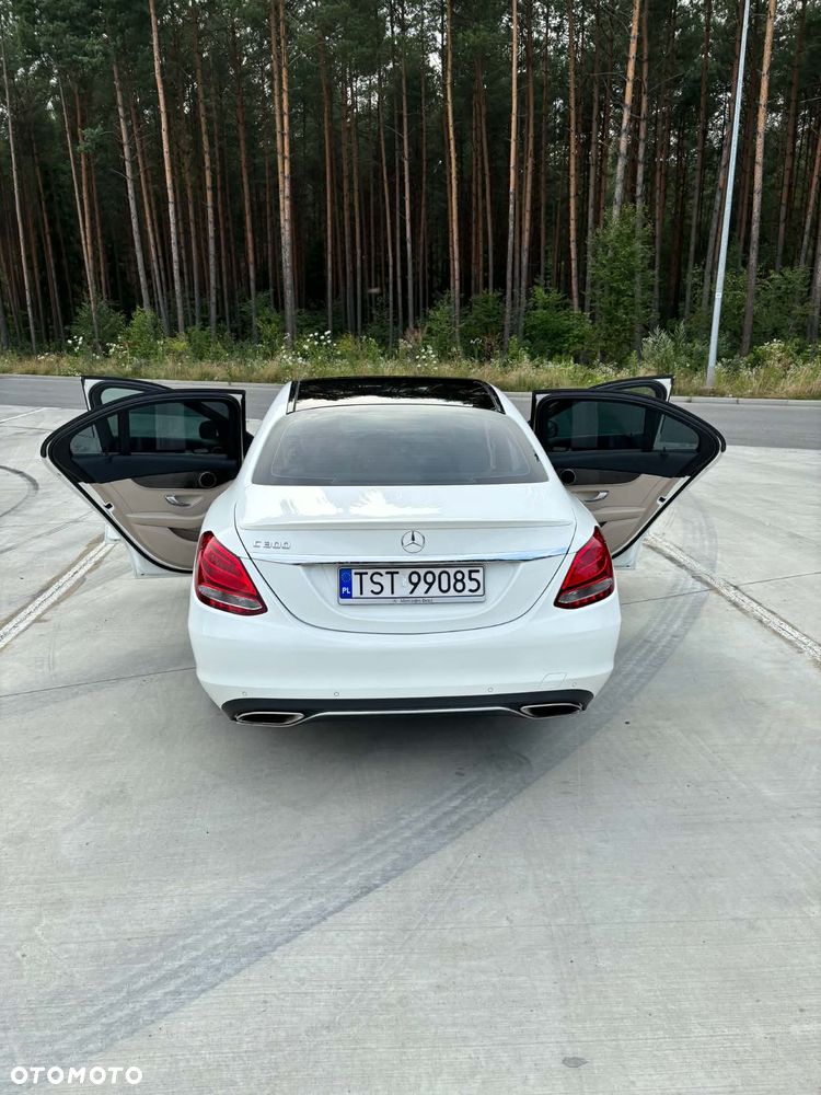 Mercedes-Benz Klasa C 300 7G-TRONIC - 16