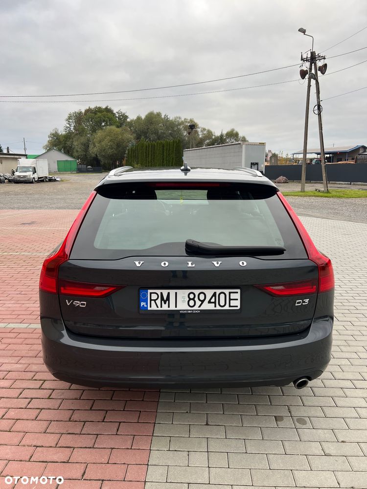 Volvo V90 D3 Geartronic Momentum - 11