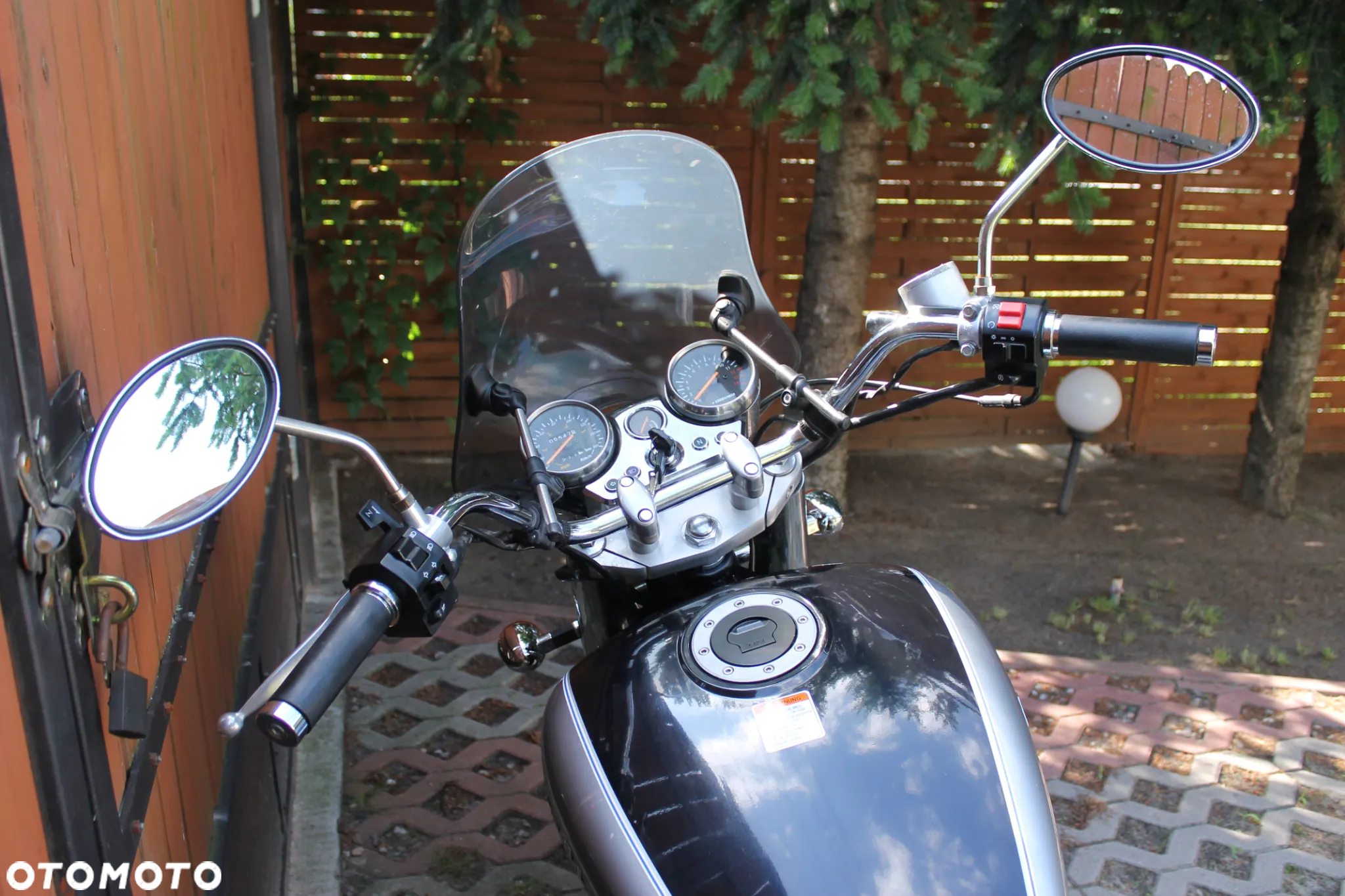 Hyosung GV - 10