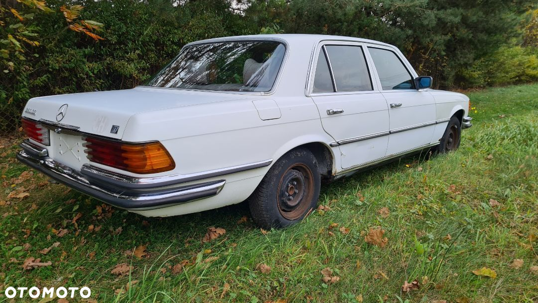 Mercedes-Benz 280 - 5