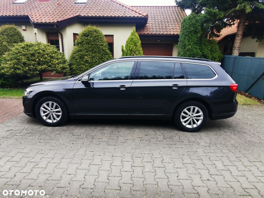Volkswagen Passat 1.6 TDI SCR DSG Business - 13