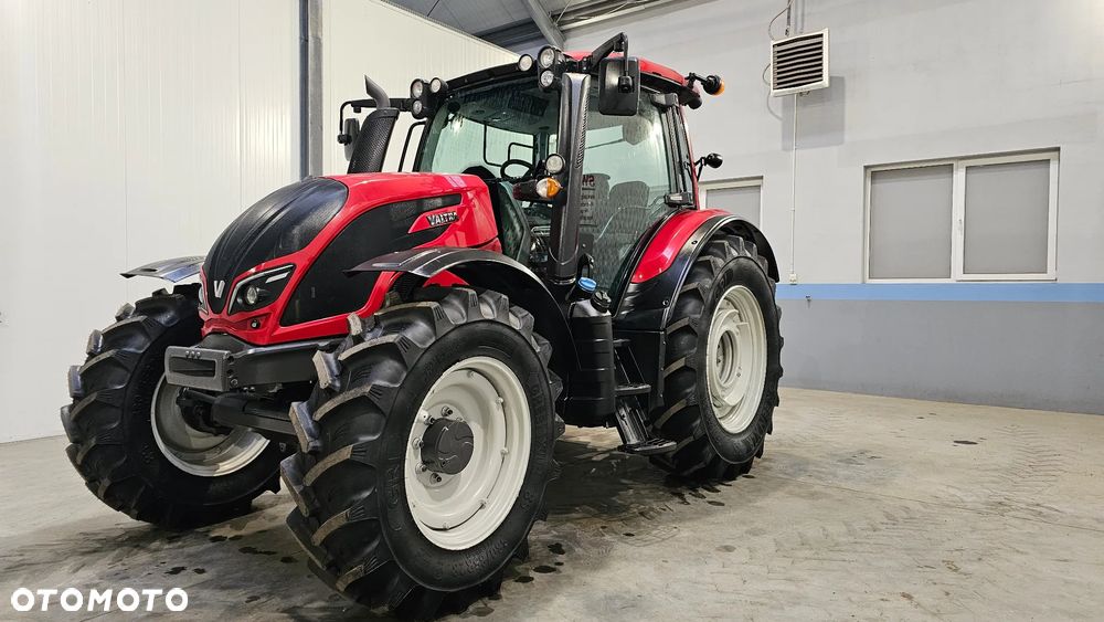 Valtra N 114 HITECH Bardzo Ładny Stan N134 A114 Massey 5611 John M - 3
