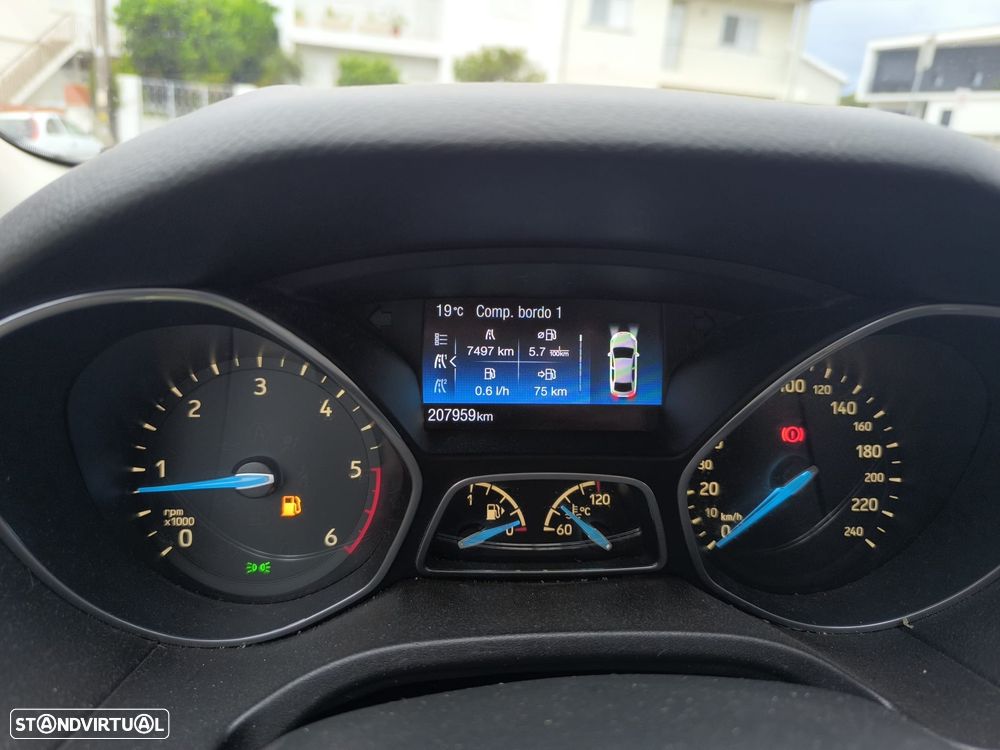 Ford Focus - 20