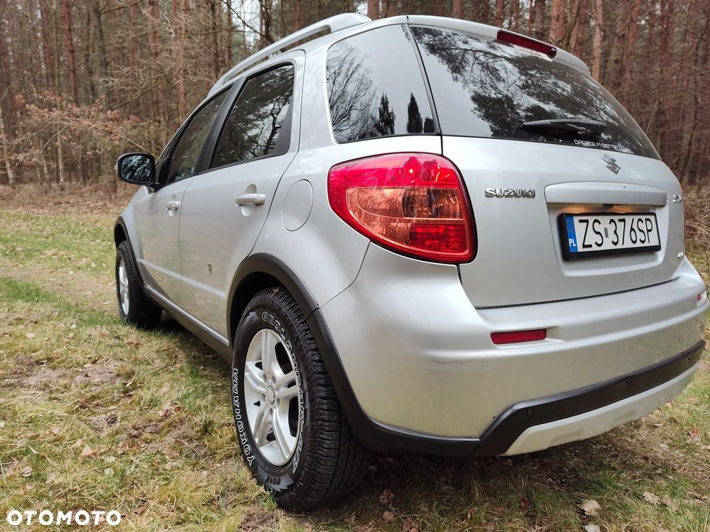 Suzuki SX4 1.6 Premium 4WD - 14