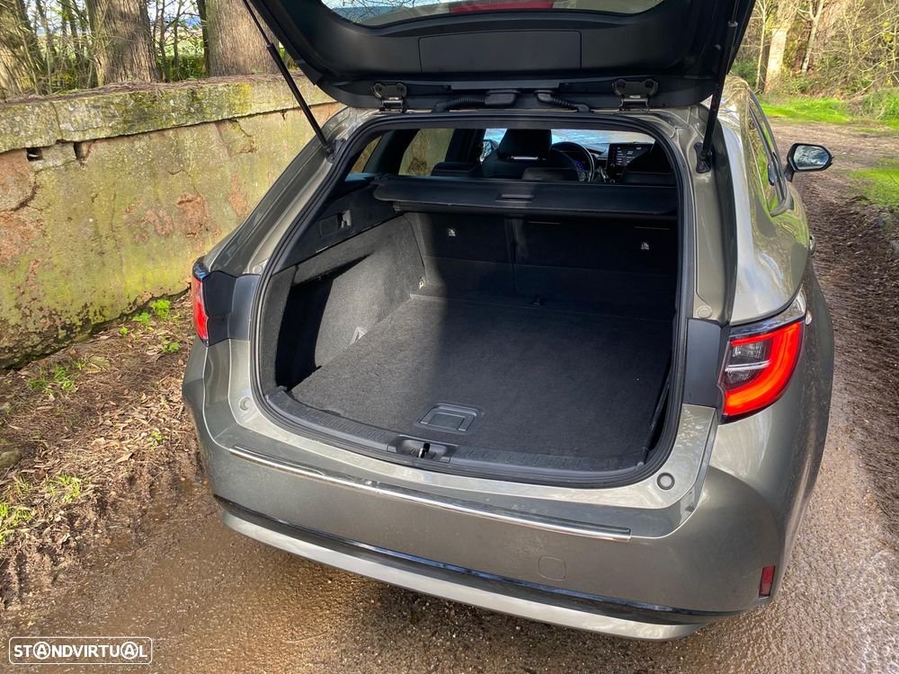 Toyota Corolla Touring Sports 1.8 Hybrid Comfort+P.Sport - 37