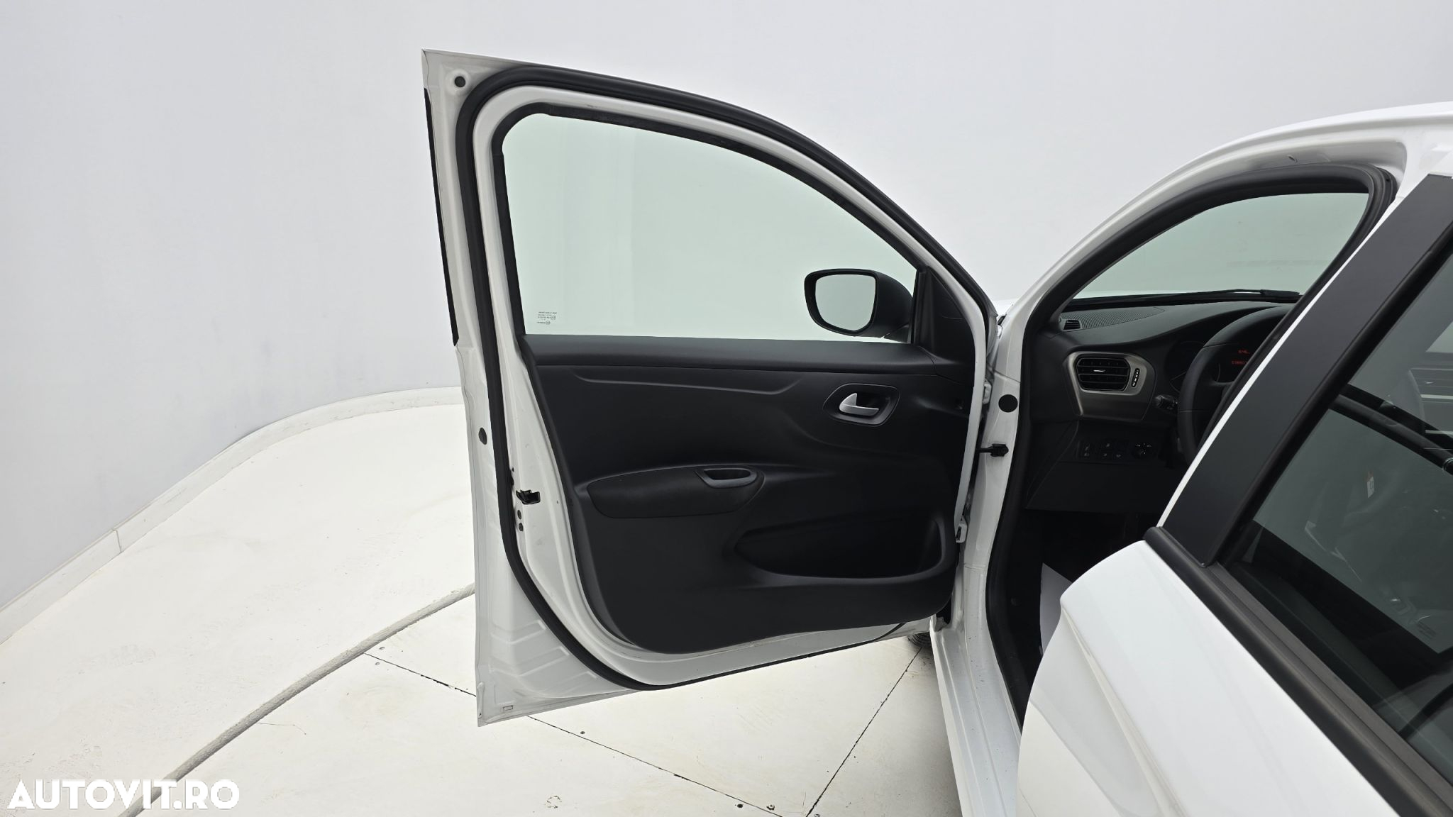 Peugeot 301 1.5 BlueHDI FAP Active - 10