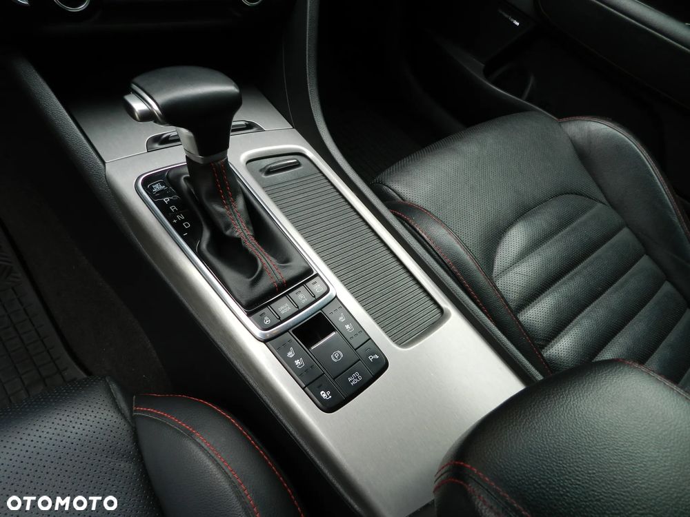 Kia Optima 1.7 CRDI GT Line DCT - 11