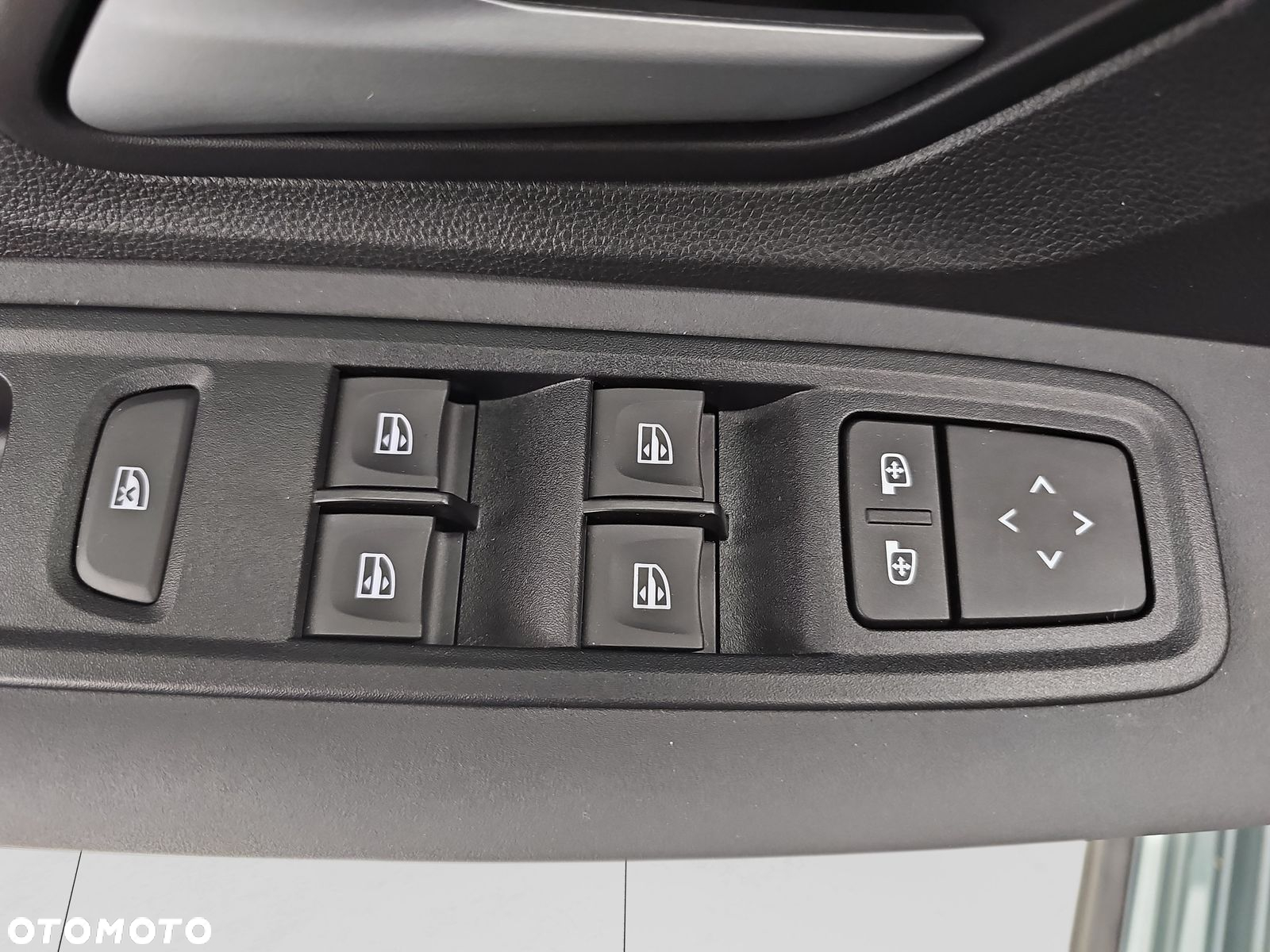 Dacia Jogger 1.6 Full Hybrid 140 Extreme MMT - 10