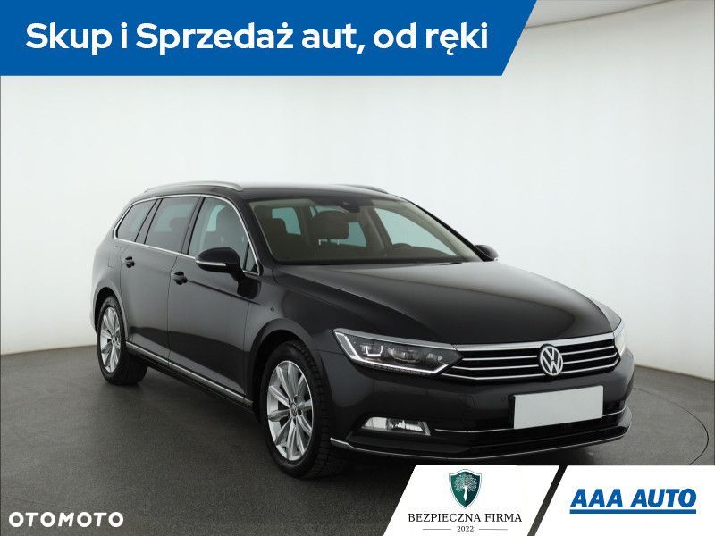 Volkswagen Passat Variant - 3
