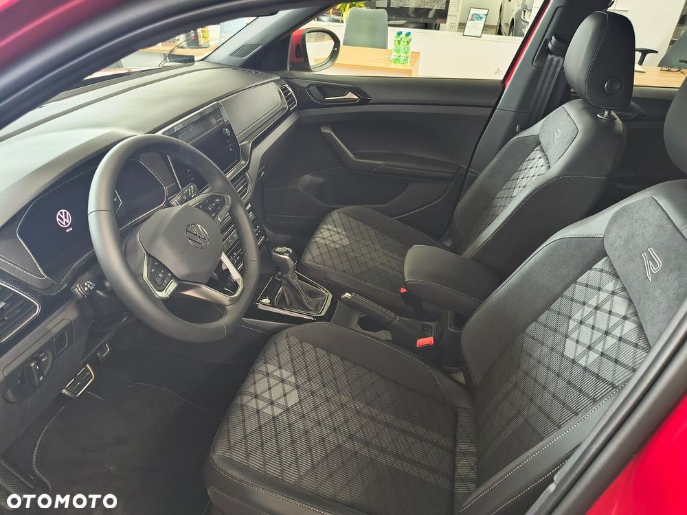 Volkswagen T-Cross - 10