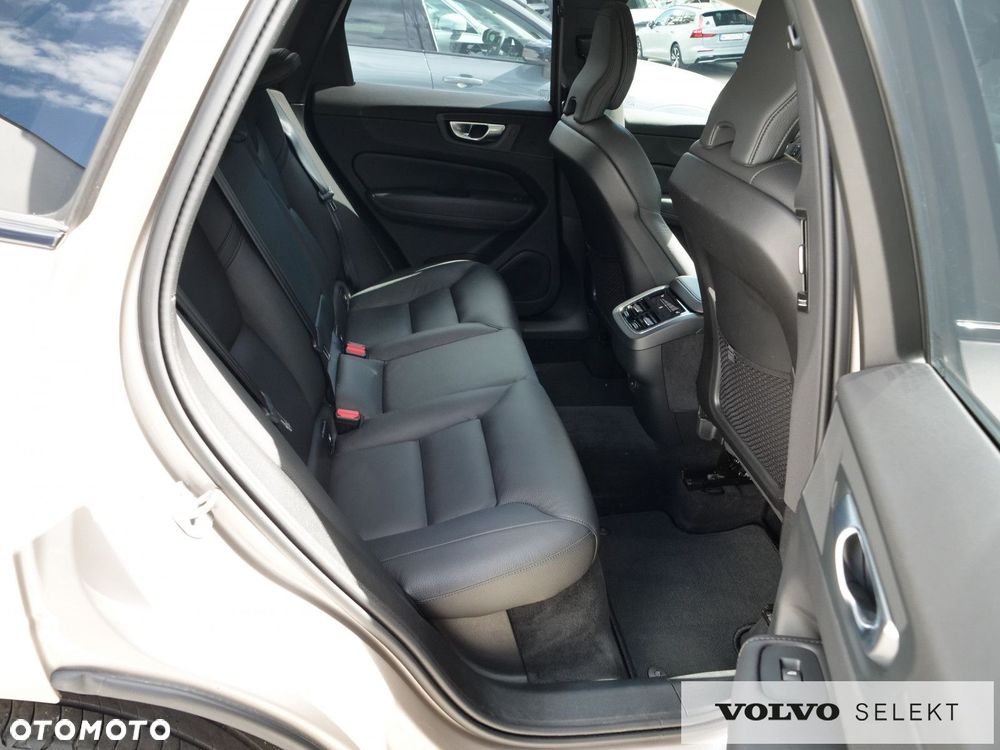 Volvo XC 60 - 28