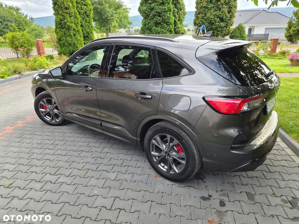 Ford Kuga 2.5 Duratec PHEV ST-LINE X - 2