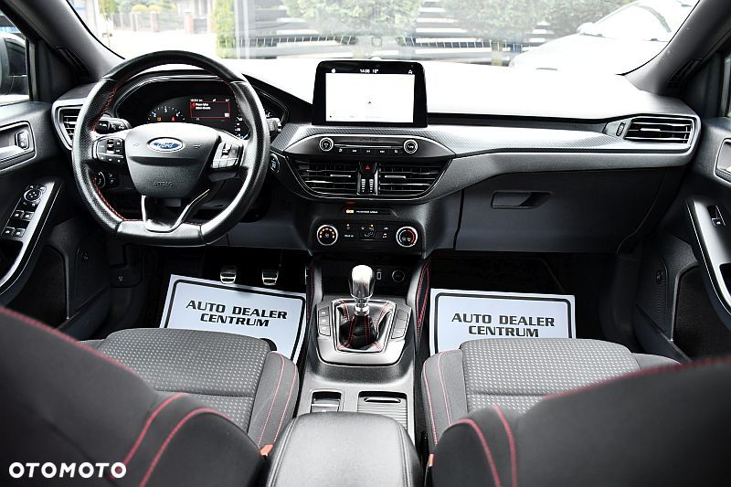 Ford Focus 1.5 EcoBlue Start-Stopp-System ST-LINE STYLE - 8