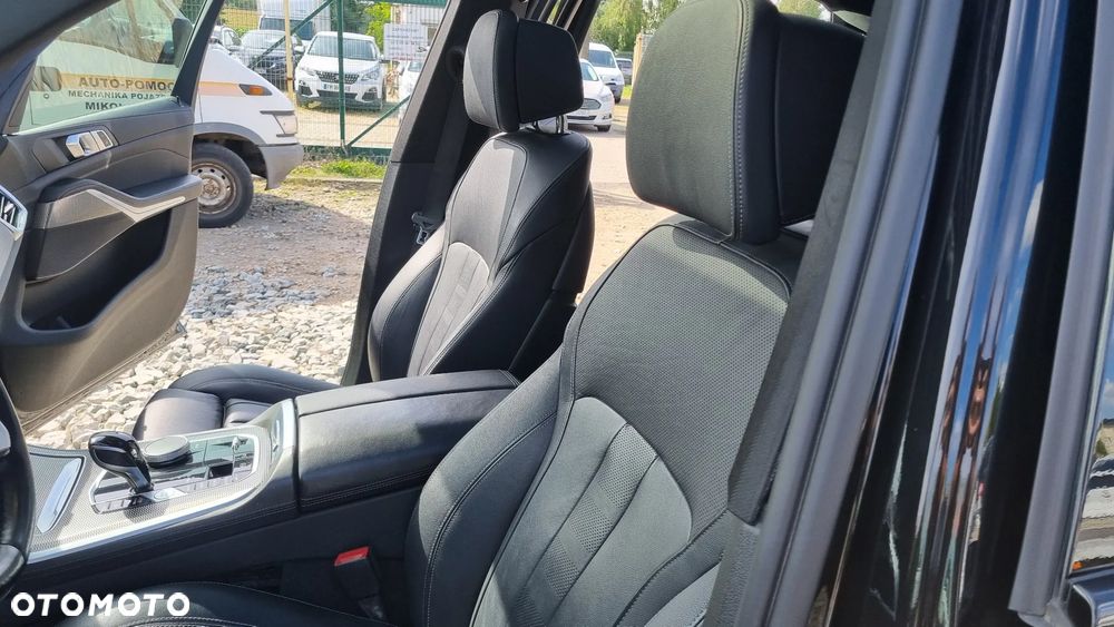 BMW X5 xDrive45e xLine - 32