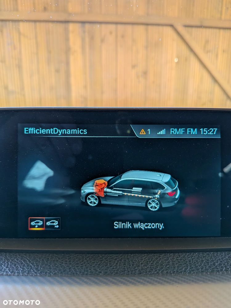 BMW Seria 3 318d M Sport Shadow - 15