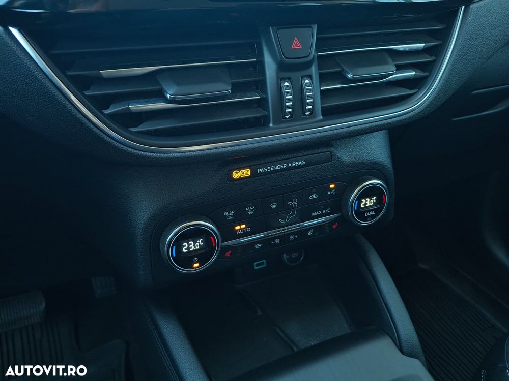 Ford Kuga 2.0 EcoBlue A8 AWD Titanium X - 32