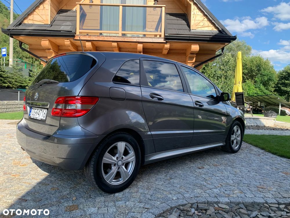 Mercedes-Benz Klasa B 180 BlueEFFICIENCY - 6