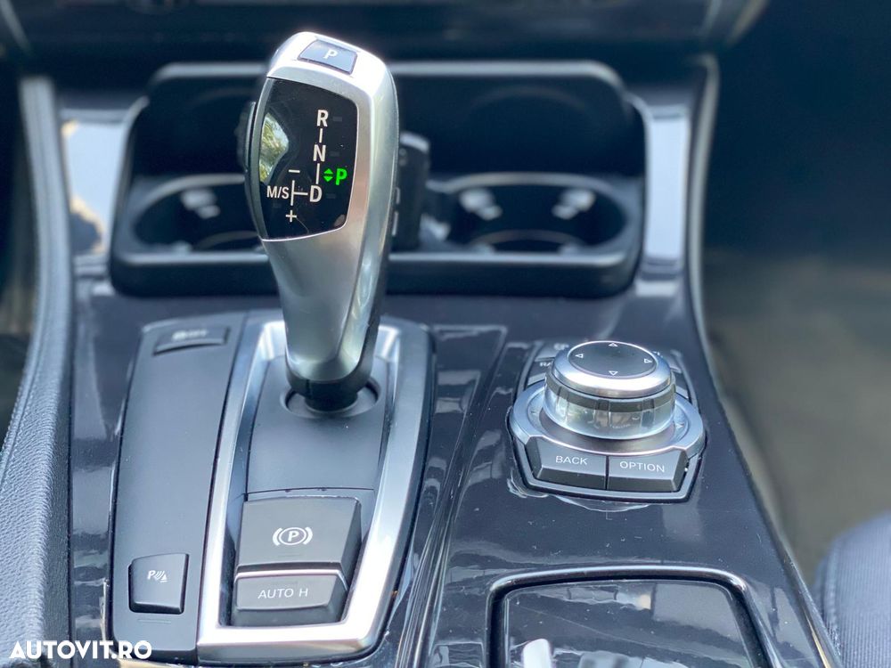BMW Seria 5 520d - 10
