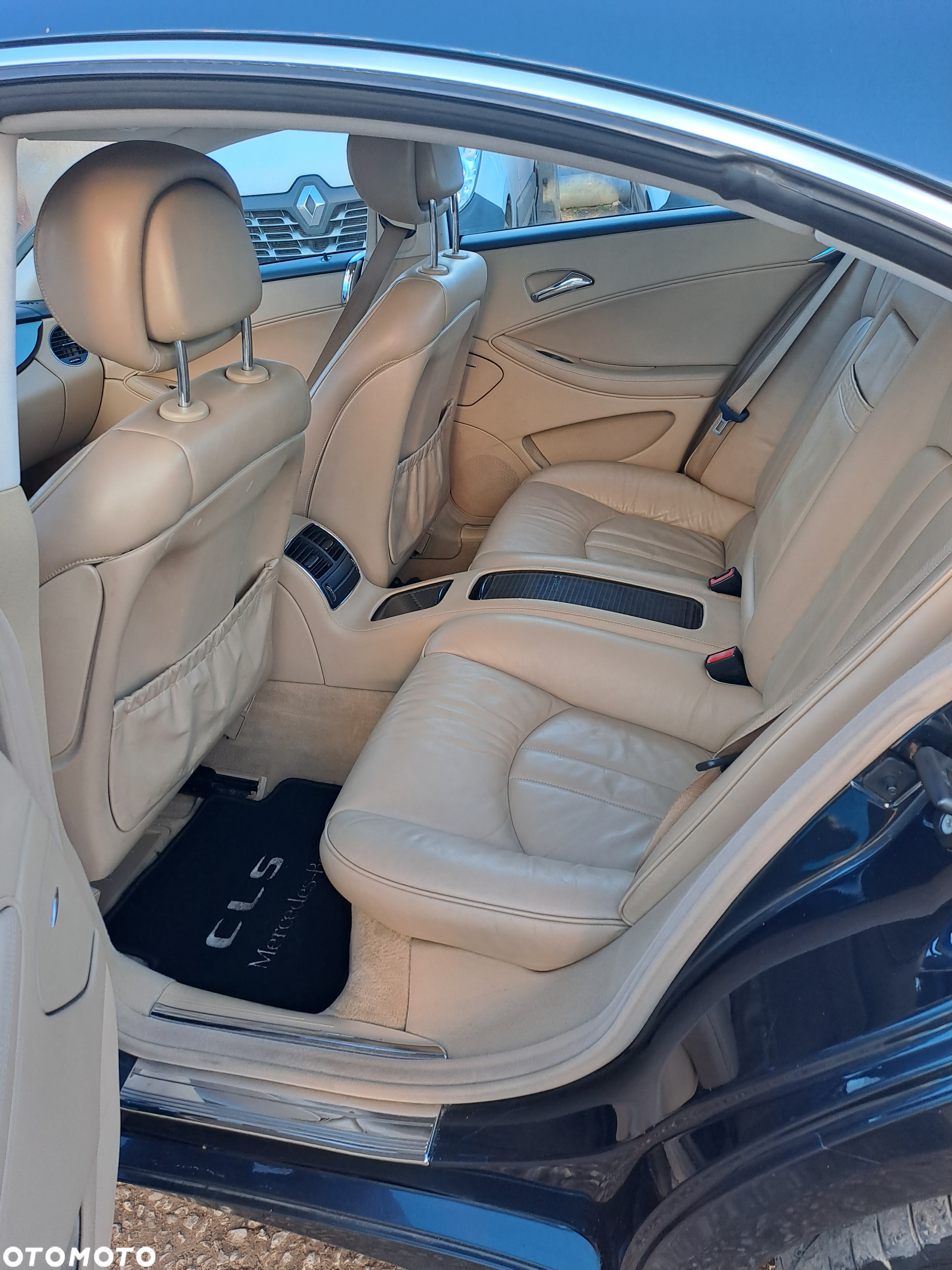 Mercedes-Benz CLS 350 - 13