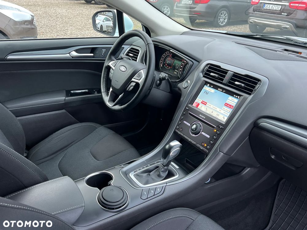 Ford Mondeo SW 2.0 EcoBoost Business Edition - 18