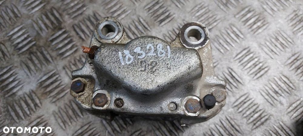 ZACISK HAMULCOWY PRAWY TYŁ OPEL VECTRA B LIFT KLOCKI - 4