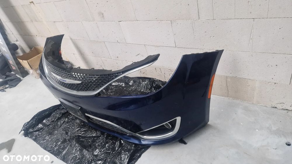 Zderzak przedni Chrysler Pacifica 2016- niebieski - 3