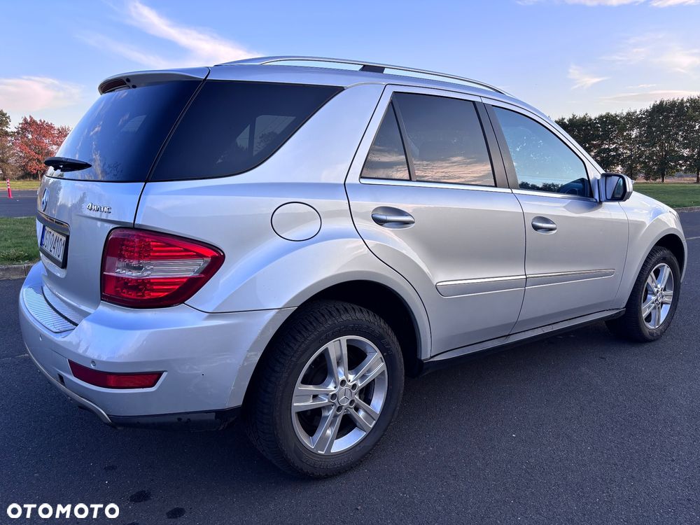 Mercedes-Benz Ml 2010 photo 3