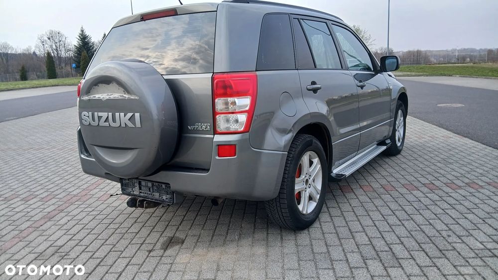 Suzuki Grand Vitara 1.9 DDiS - 4