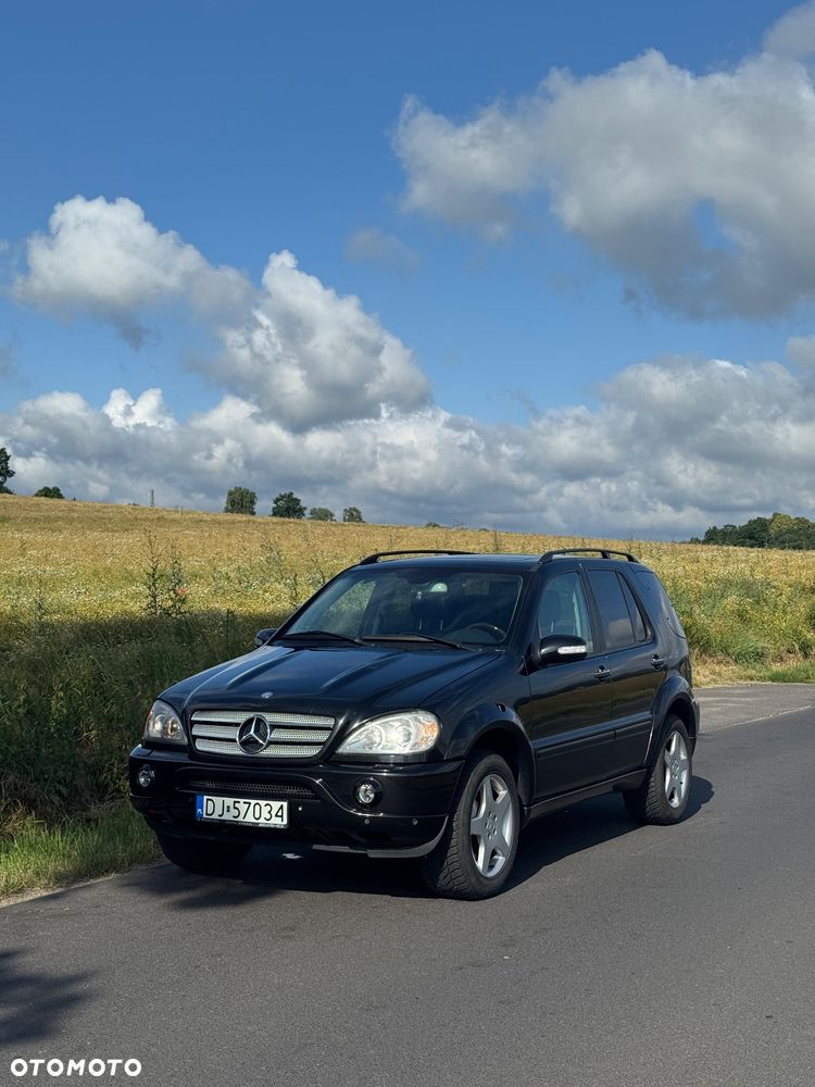 Mercedes-Benz ML - 10