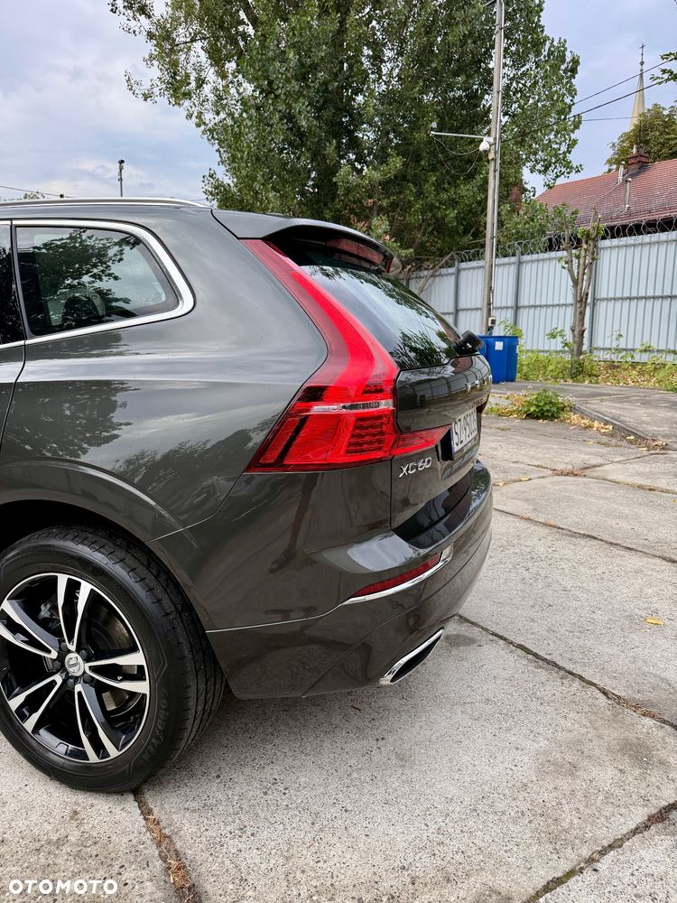 Volvo XC 60 B4 D AWD Inscription - 17