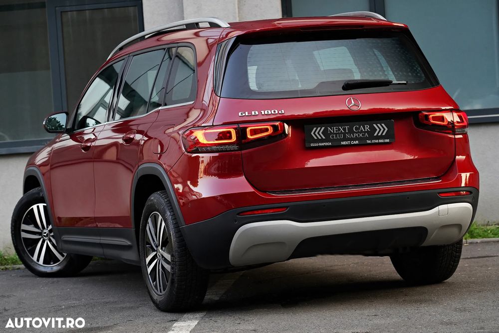Mercedes-Benz GLB 180 d 8G-DCT AMG Line - 4