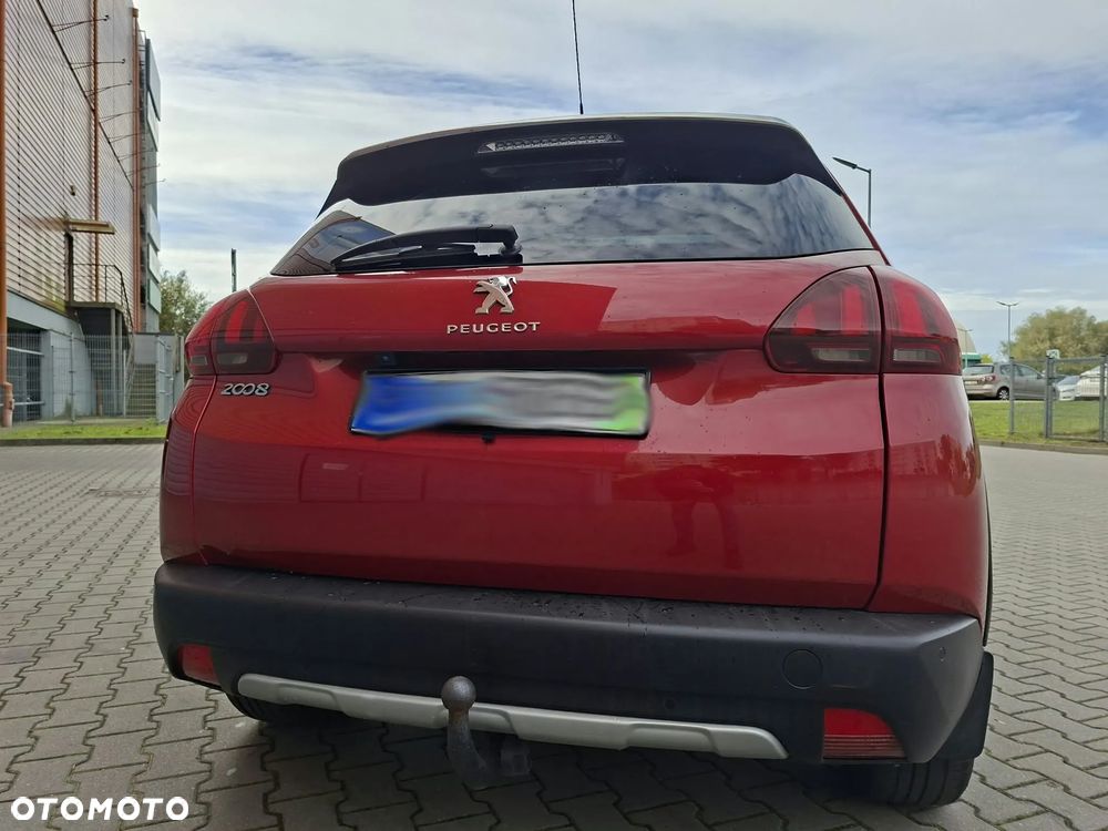 Peugeot 2008 BlueHDi 100 STOP & START Allure - 20