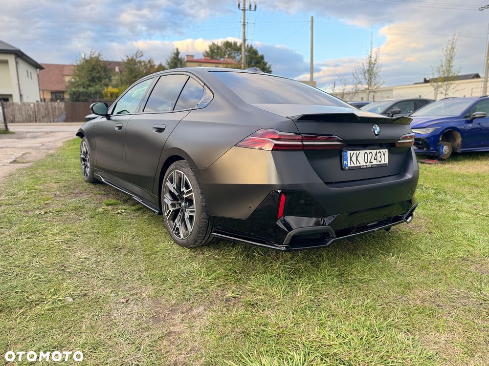BMW Seria 5 520d xDrive mHEV M Sport - 8