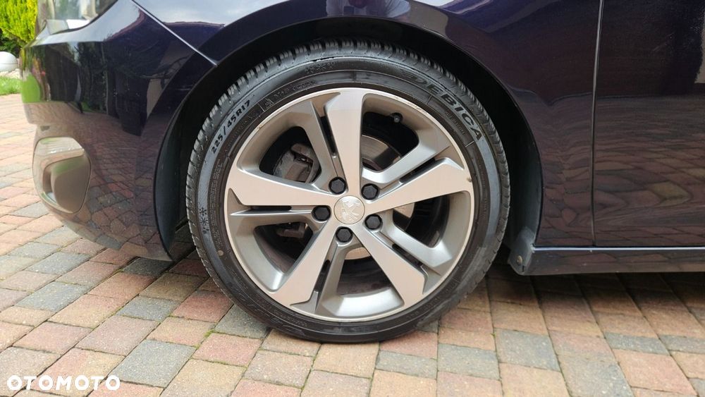 Peugeot 308 - 23