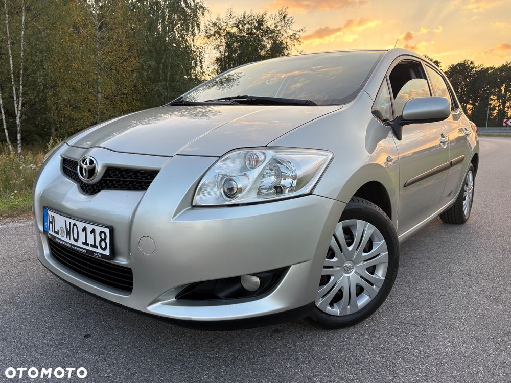 Toyota Auris 1.6 VVT-i Premium MM - 1