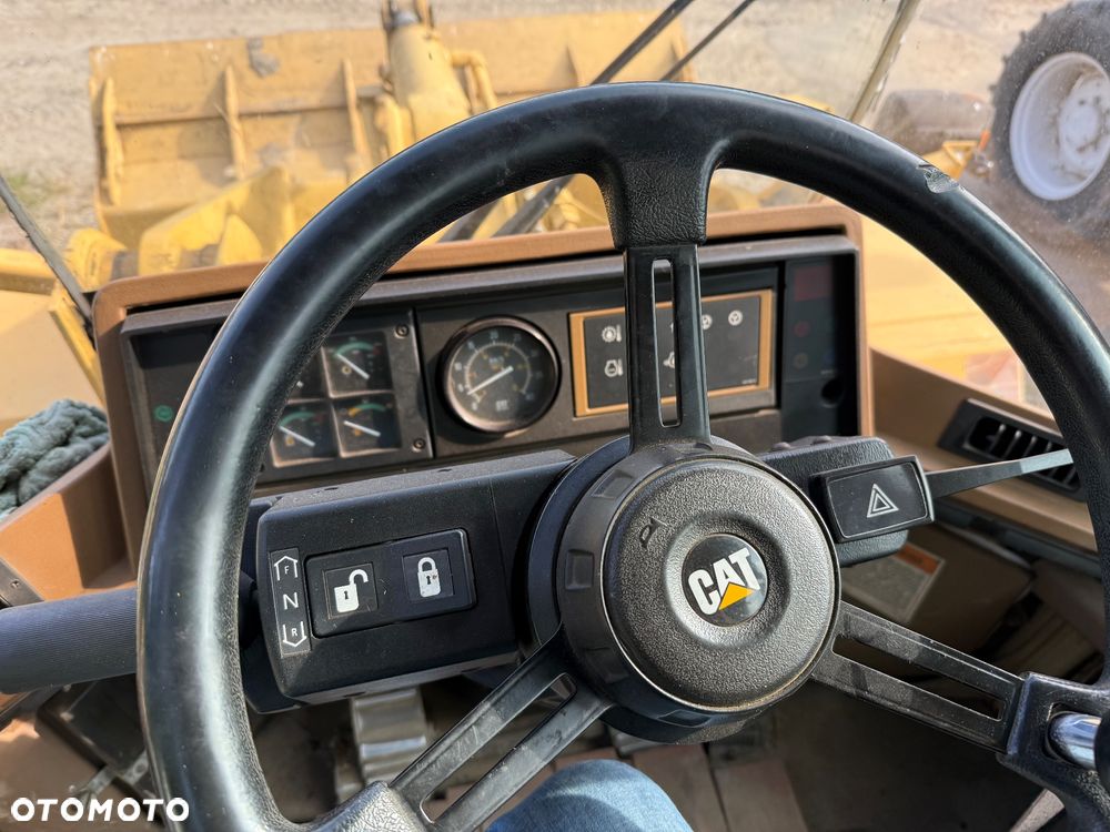 Caterpillar 924F - 13