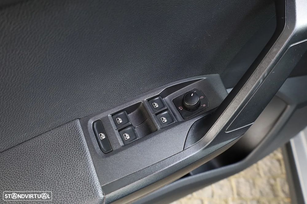 SEAT Arona 1.0 TSI Style - 36