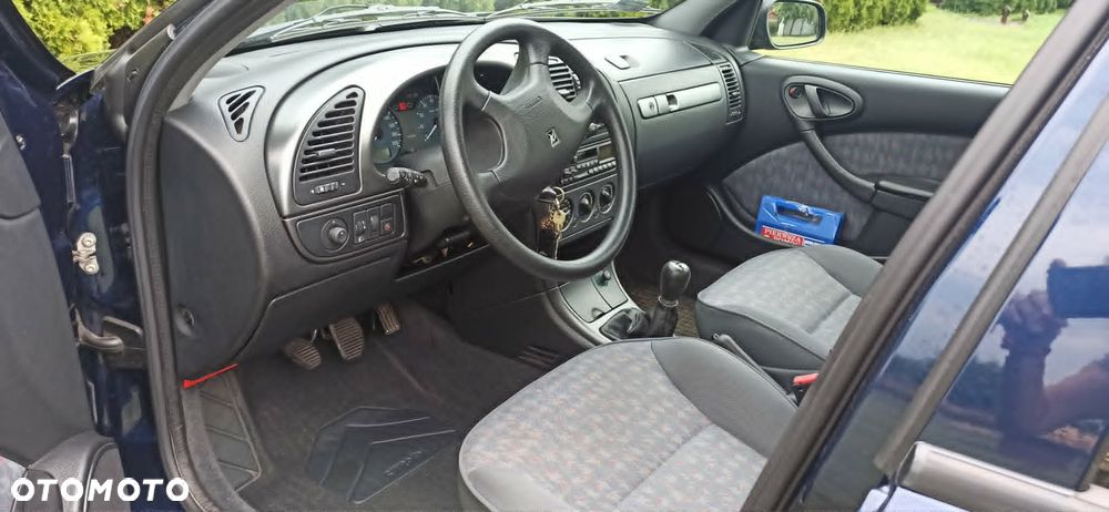 Citroën Xsara 1.6I SX - 2