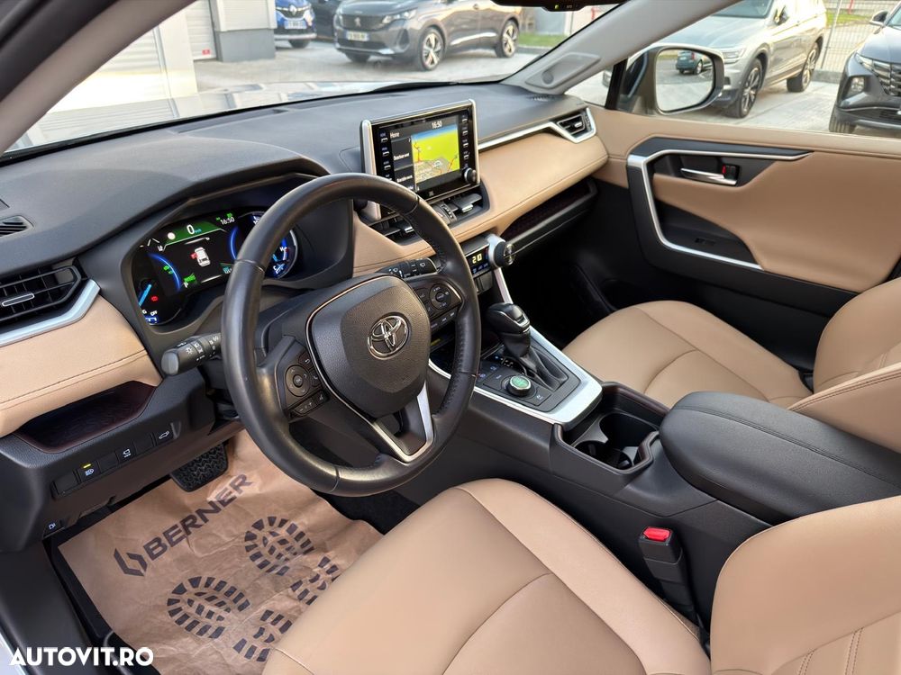 Toyota RAV4 2.5 Hybrid VVT-iE 4x4 Luxury Premium - 6