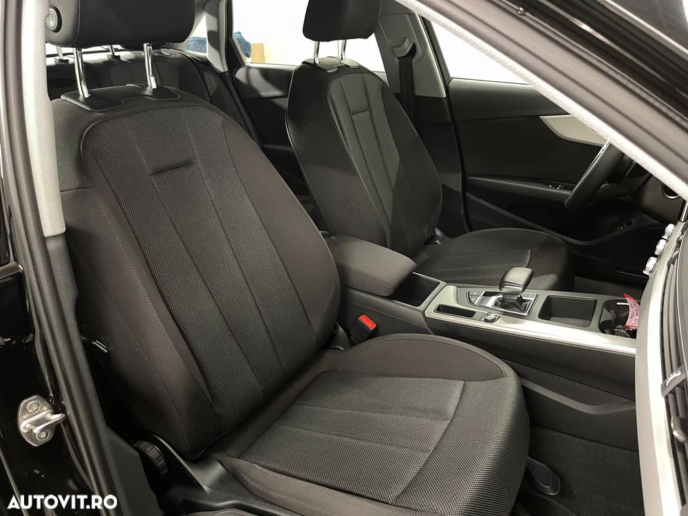 Audi A4 35 TFSI S tronic MHEV Advanced - 10