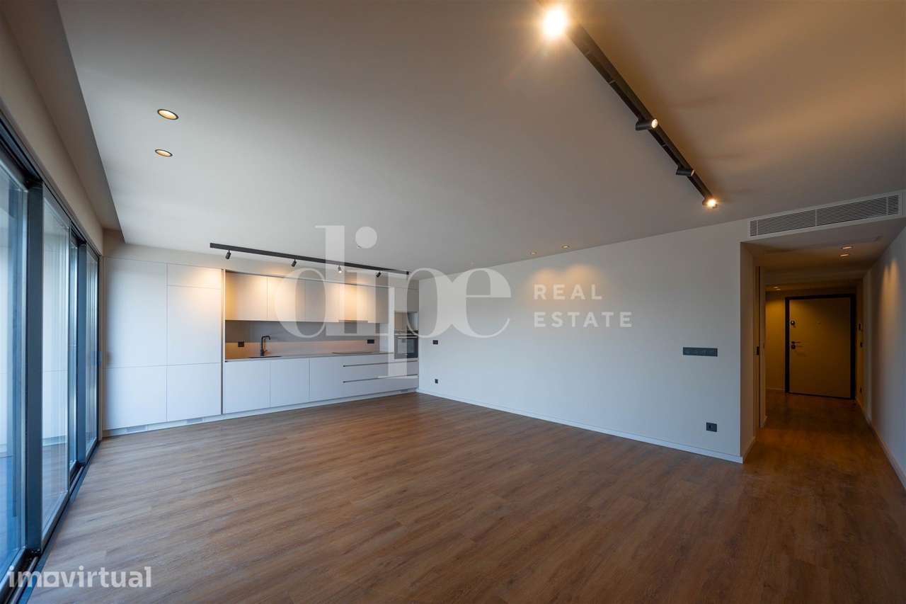 Apartamento T2 novo com com terraço no centro de Guimarães - Grande imagem: 5/23