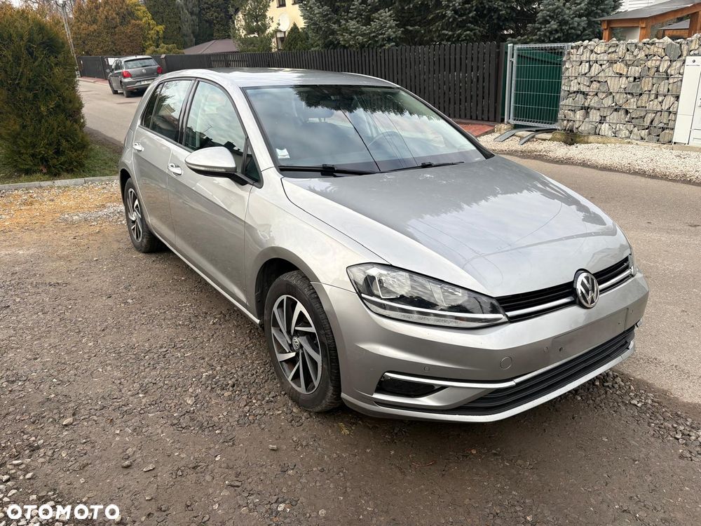 Volkswagen Golf 1.6 TDI SCR Comfortline - 4