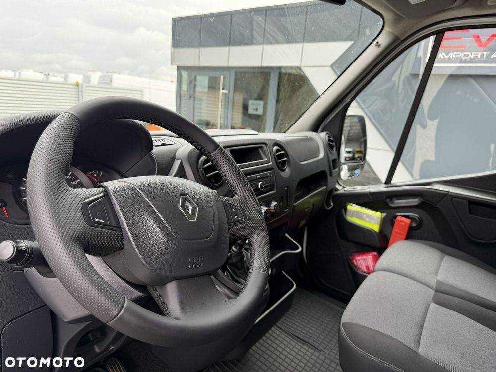 Renault Master - 10